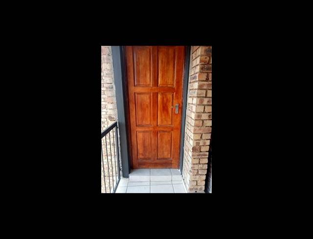 3 BEDROOM APARTMENT FOR SALE IN BENONI AH